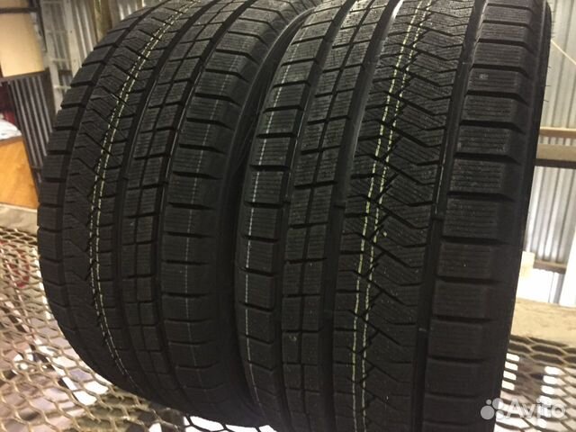 Vitour Ice Line 245/45 R19 и 275/40 R19