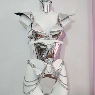 Футуристический танцевальный костюм серебряный зер