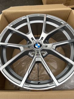 Диски R18 728M BMW G20 G30 Одной ширины