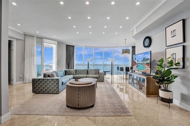 3-к. квартира, 80 м², 9/10 эт.