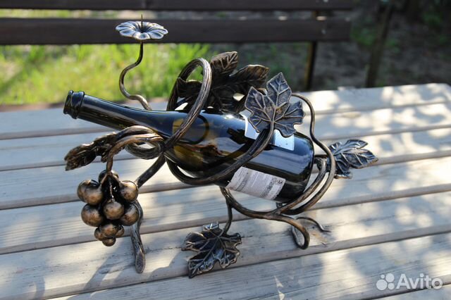 Бутылочница кованая