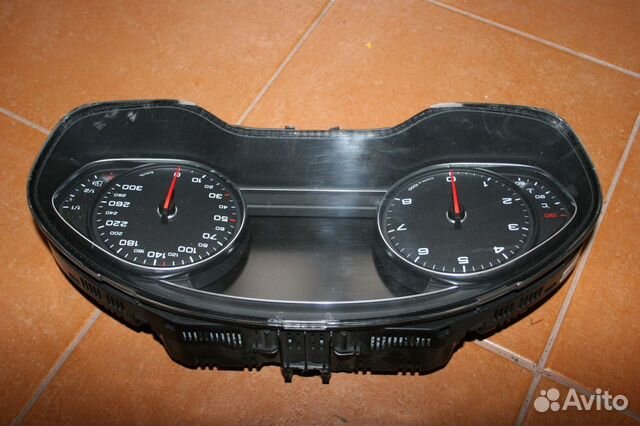 Ауди A8 D4 комбинация приборов 4H0920900G