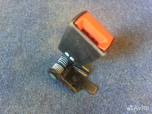 Замок ремня безопасности задний левый Bmw X5 E53