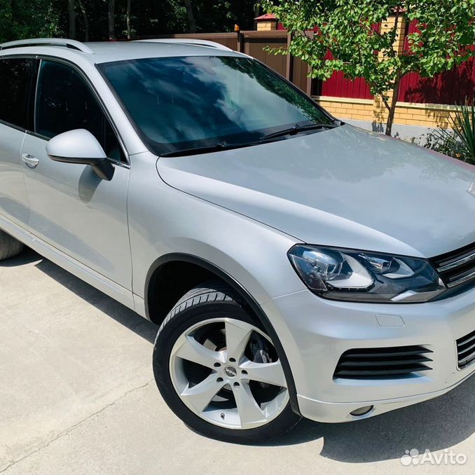 Фольксваген туарег краснодар. Фольксваген туарег. Touareg 2004 черный. Туарег 3 серебристый. Фольксваген туарег 2012.