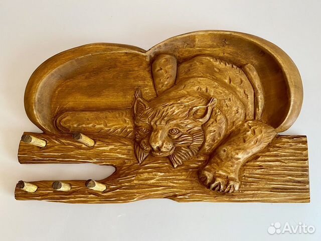 Ключница из дерева