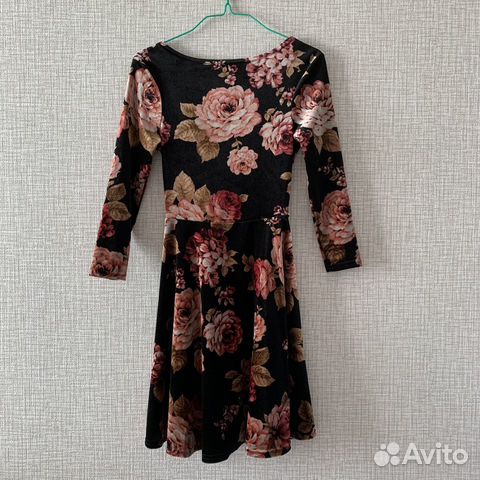 Платье бархатное