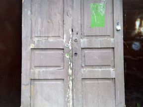 Старинные двери