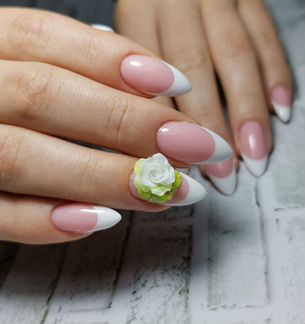 Маникюр, гель-лак