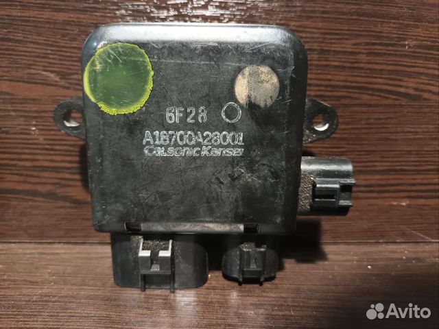 Блок управления вентилятором Mitsubishi Infiniti