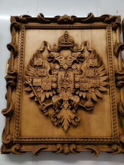 Герб Российской Империи из бука