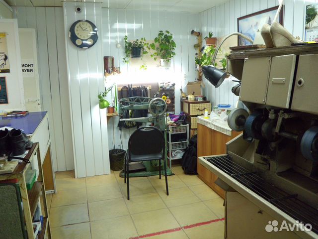 Мастер по ремонту обуви