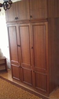 Шкаф 3-х дверный с антресолями