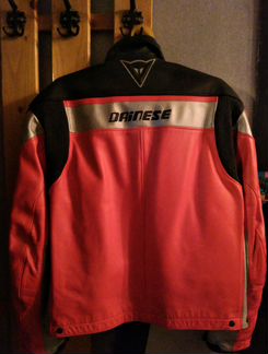 Новая кожаная мотокуртка dainese g.charger-v pelle