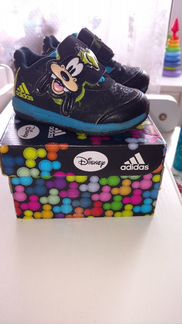 Кроссовки adidas 20 р