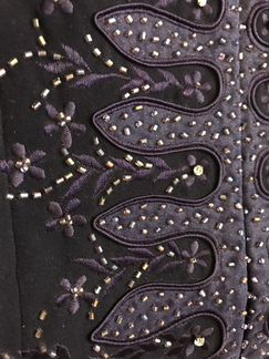 Пиджак темно-сливовый расшитый бисером