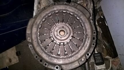 Корзина сцепления Ровер LC03KD031A