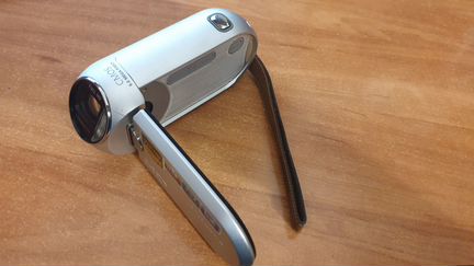 Видеокамера samsung hrx-r10br