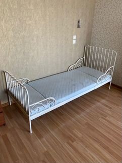 Кровать детская