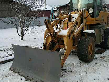 Фара погрузчика фронтал 225. Чехословацкий погрузчик. Молот 300 т фронтальный погрузчик. Зл 30 фронтальный погрузчик. Фронтальный погрузчик hzm xc300 характеристики технические.