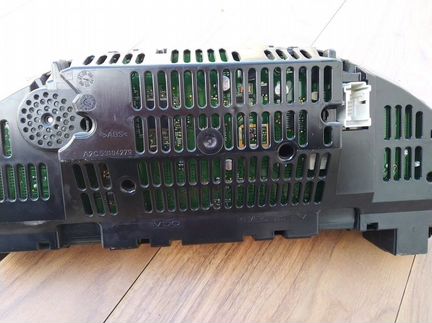 Приборная панель Mercedes GLK. Запчасти X204