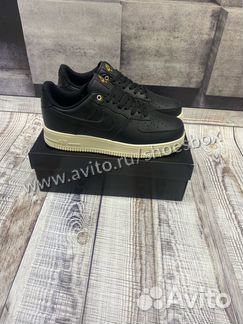 Кожаные кроссовки Nike Air Force