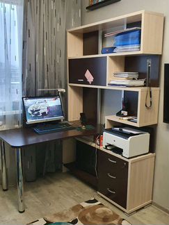 Стол письменный