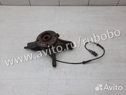 Кулак передний левый Peugeot 308 EP6 2010