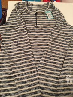 Футболка с длинным рукавом новая