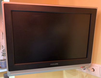 ЖК телевизор Philips 19’’