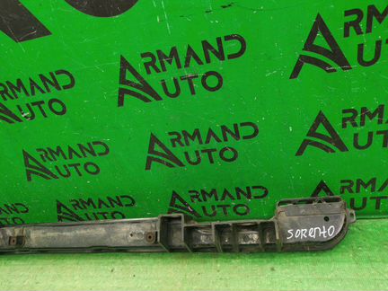 Панель передняя (телевизор ) нижний Kia Sorento 2