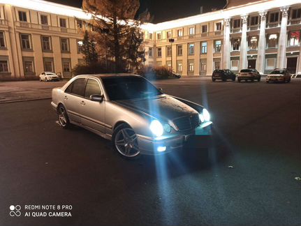 Mercedes-Benz E-класс 2.2 AT, 2000, битый, 369 000 км
