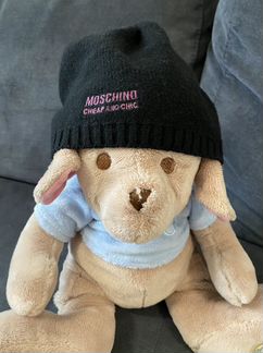Шапка Moschino б/у