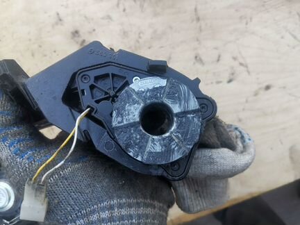 Audi Q5 8R механизм складывания зеркала левого