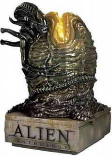 Sideshow Alien Anthology Blu-Ray + Фигурка Чужого