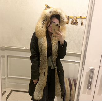 Парка зимняя с мехом лисы