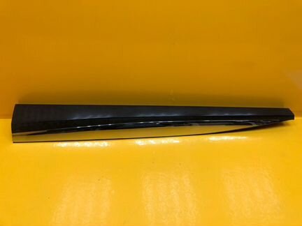 Накладка двери передняя левая Nissan Murano Z52