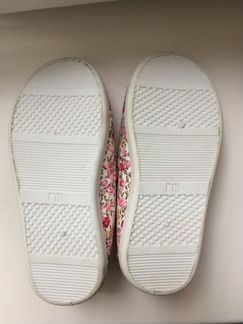 Новые слипоны (тапочки) Mothercare 25р