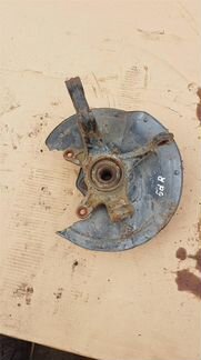 Кулак поворотный передний правый honda Civic 5D