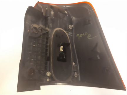 Задний левый фонарь Toyota Land Cruiser 200 оригин