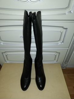 Зимние женские сапоги 38