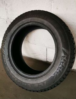 Автомобильные шины зимние Bridgestone