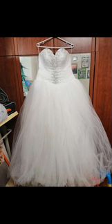 Платье свадебное 50-52