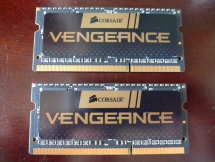 Оперативная память Corsair Vengeance DDR3 2x8GB