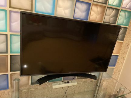 Телевизор LG 43LH604V
