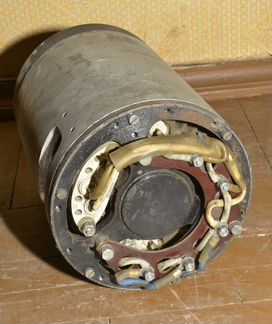 Генератор от Ikarus 28V/70A