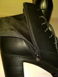 Новые ботинки на платформе,размер 41