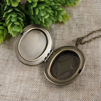 Медальон Камея Роза розовая летняя