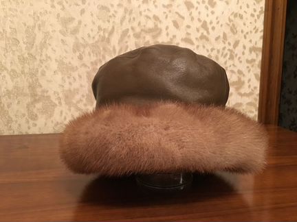Шляпа кожаная с мехом норки