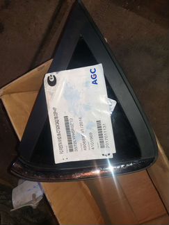 Форточка левая Ford fiesta fiat idea