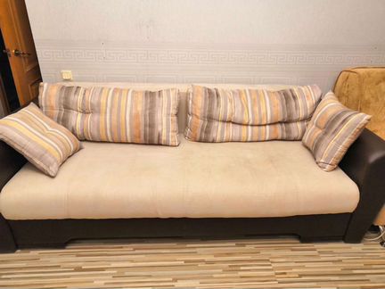 Диван двуспальный, трёхместный